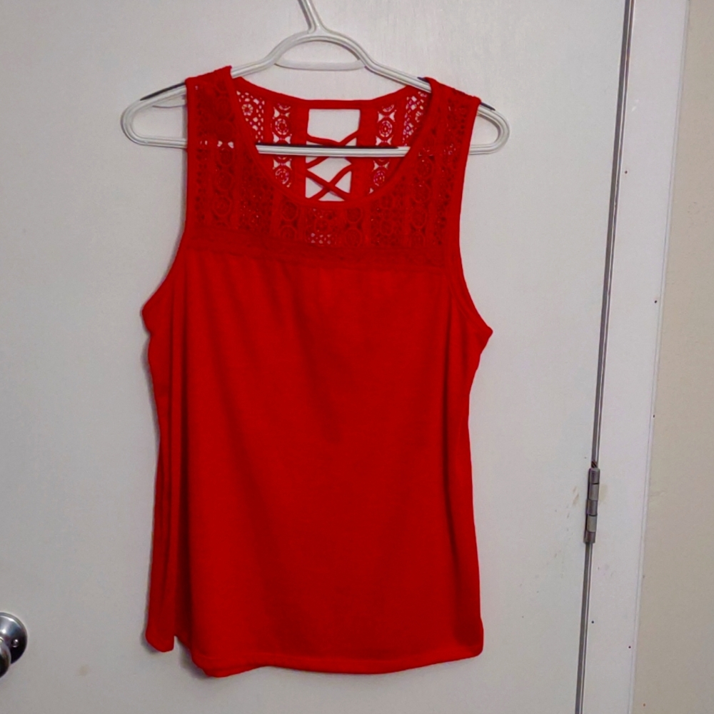 XL No Boundaries top